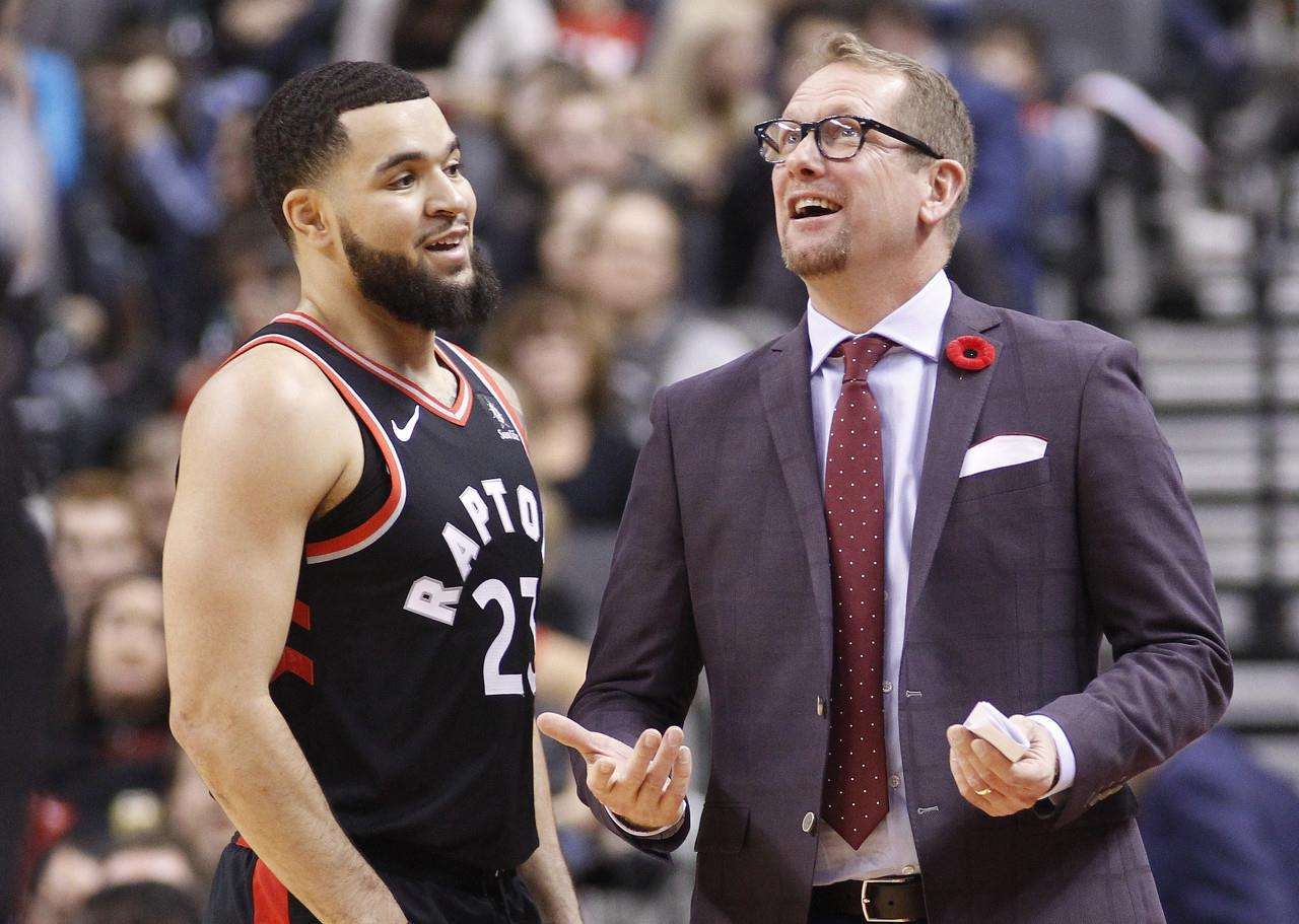 站在巨人肩 站在巨人肩