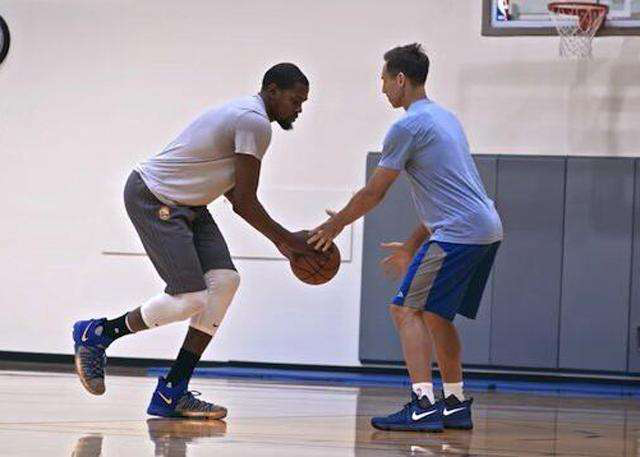 耳其年轻球 耳其年轻球