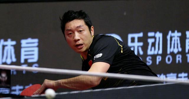 配合里夫斯 配合里夫斯